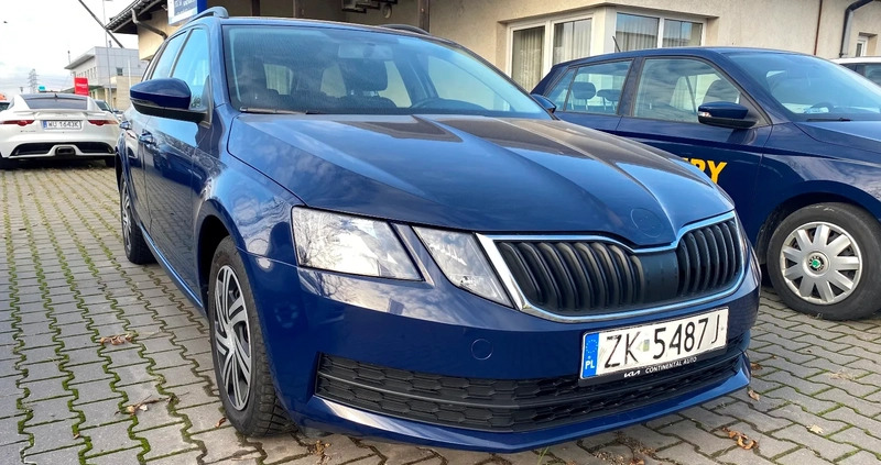 Skoda Octavia cena 49900 przebieg: 132144, rok produkcji 2017 z Legionowo małe 379